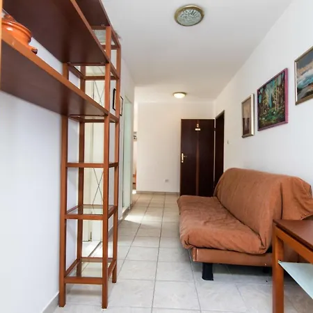 Apartment Ana